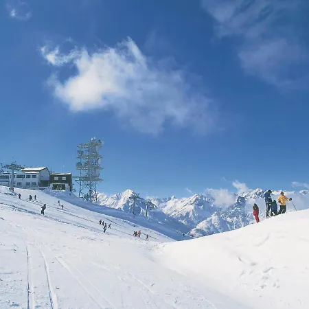 Venet By Interhome Apartment Fließ